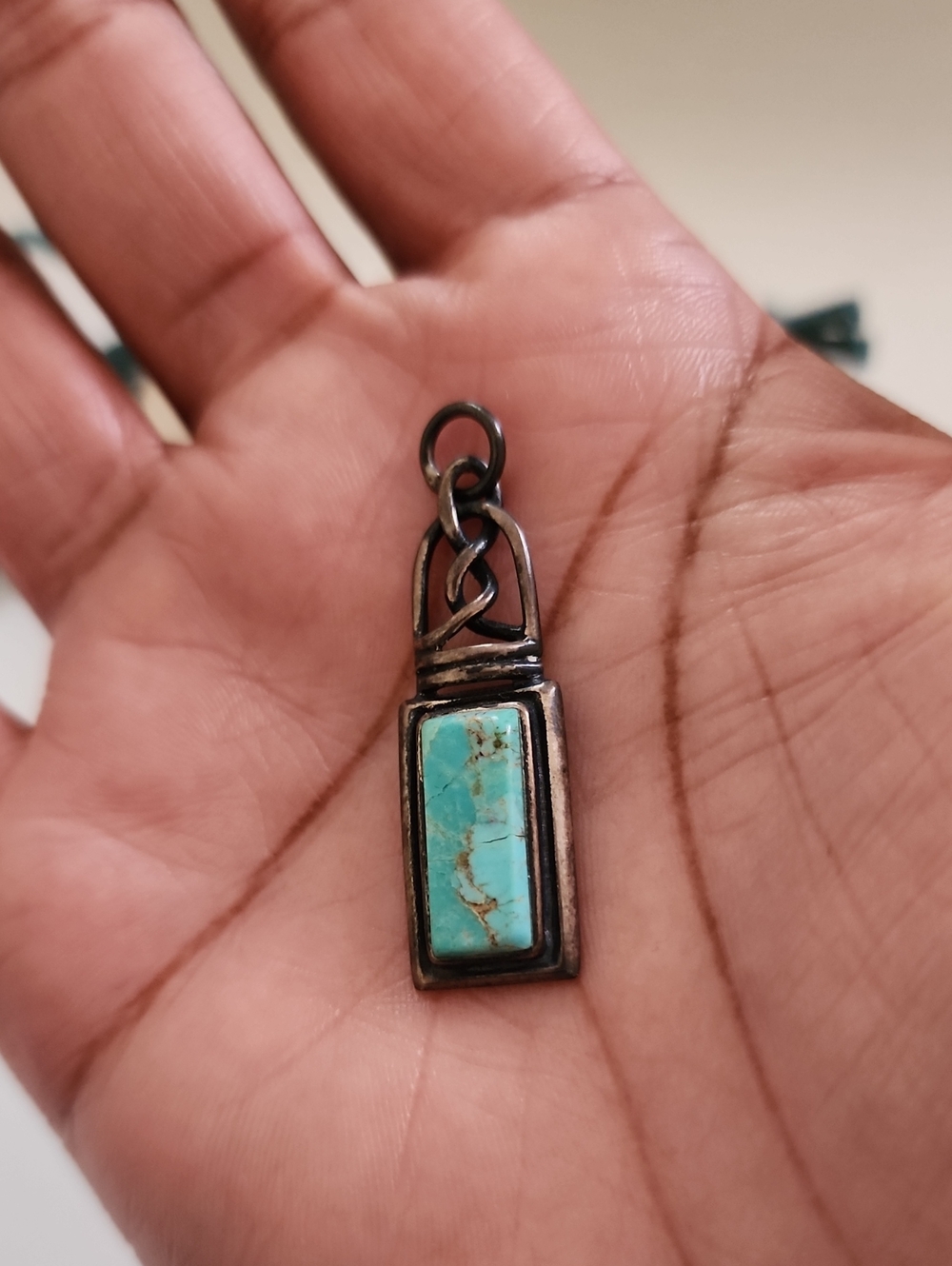 Vintage Turquoise Stone Pendant & 2 Ring Jewelry Set Silver Tone - Picture 5 of 12